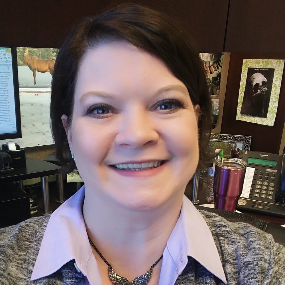 Meet your Posher, Gina